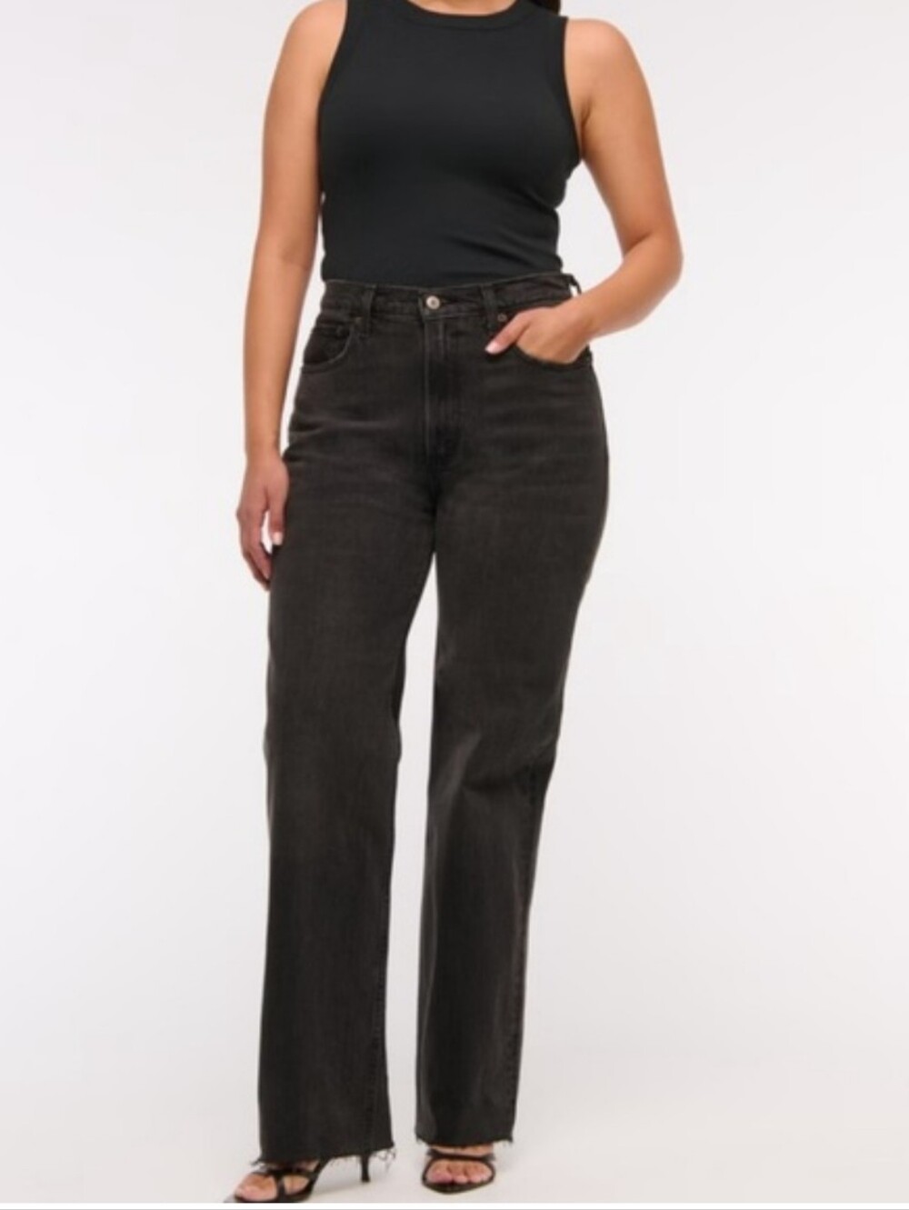 Abercrombie and fitch 90s High Rise Jean size 24
